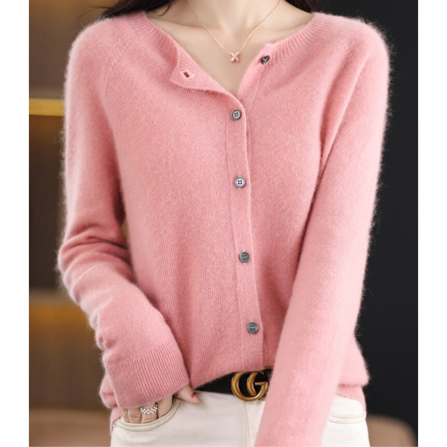 Dámský lehký a elegantní vlněný kardigan