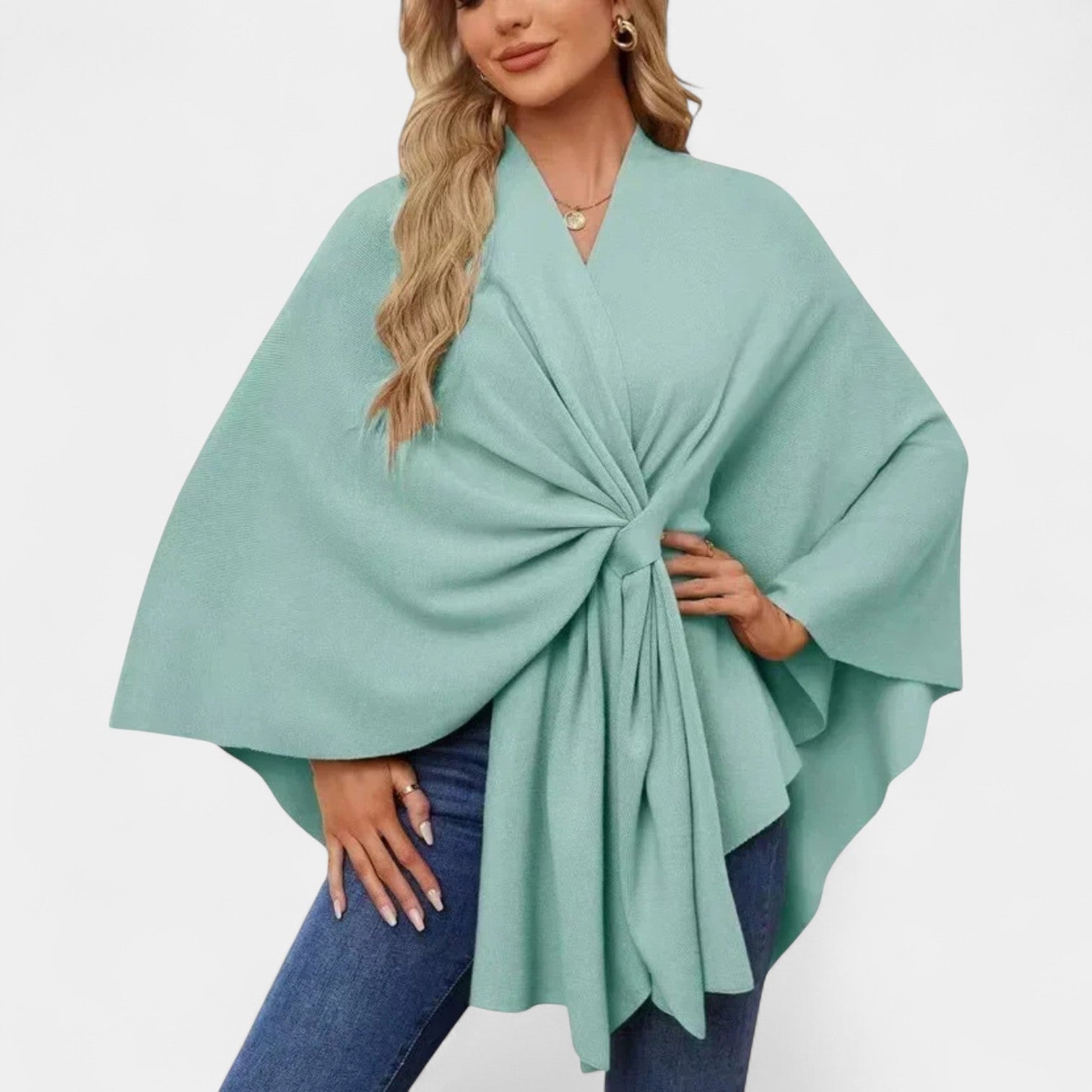 Daniela – Elegantní splývavé pončo s uzlem