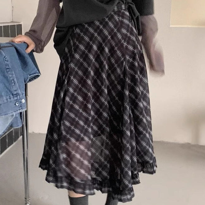 Vintage asymetrická sukně s dvoubarevným károváním