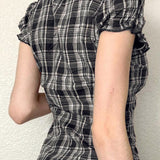 Britská kostkovaná halenka, výstřih do V s volánky a nafoukanými rukávy