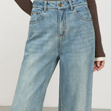 Džíny s vysokým pasem, měkké, vyšívané a zkrácené