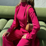 Útulná luxusní, elegantní, pohodlná a sofistikovaná sada pro ženy