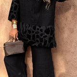 Dámský set – volný top s 3/4 rukávy a kalhoty s vysokým pasem a širokými nohavicemi – prodyšný len – zvířecí potisk