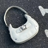 Bílá kabelka přes rameno s hvězdicovým vzorem, roztomilá a ležérní