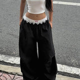 Městské cargo kalhoty s krajkovými panely