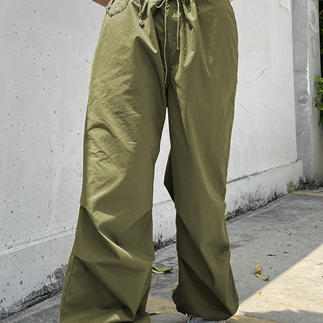 Trendy cargo kalhoty s nízkým pasem a stahovací šňůrkou