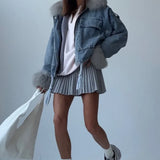 Volná džínová bunda ve stylu streetwear s velkými kapsami