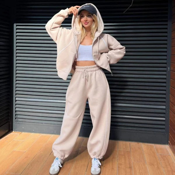 Dámská souprava z mikiny s kapucí a tepláků – Volný střih – Měkká bavlna – Lemování