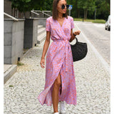 Vlasta - Elegantní šaty s výstřihem do V a tvarujícím střihem