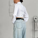 Bílá bavlněná halenka s nabíraným límcem a nafoukanými rukávy